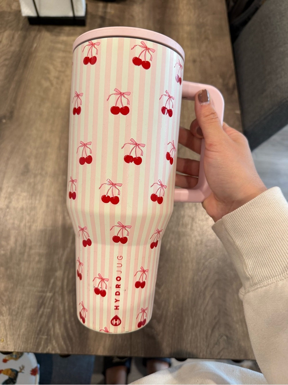 HydroJug cherries 40oz